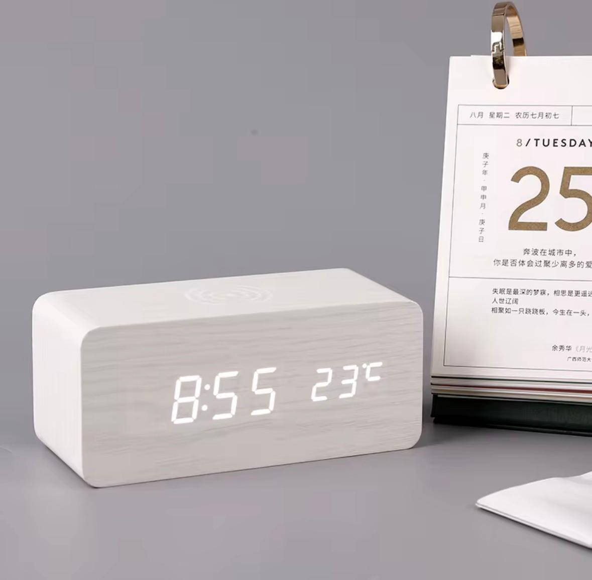 Réveil led avec affichage de la température et chargeur sans fil